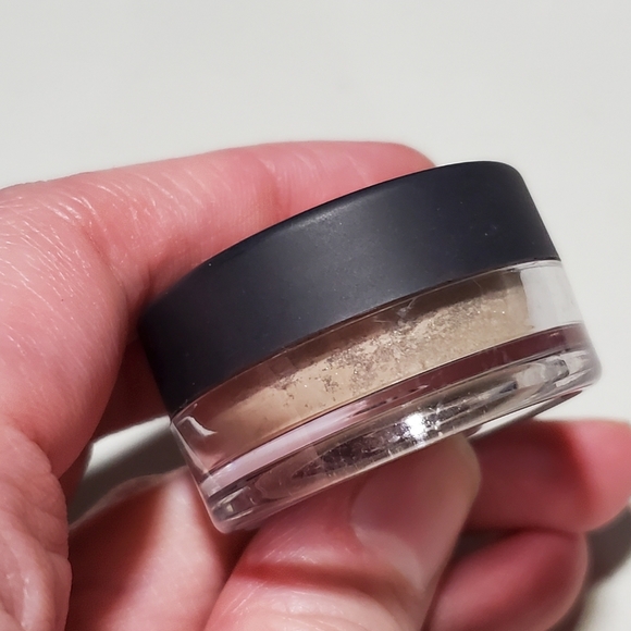 BareMinerals EyeColor EyeShadow Powder Shangri-La - Picture 2 of 6